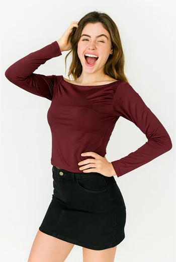 TOP MANGA LARGA ROJO VINO