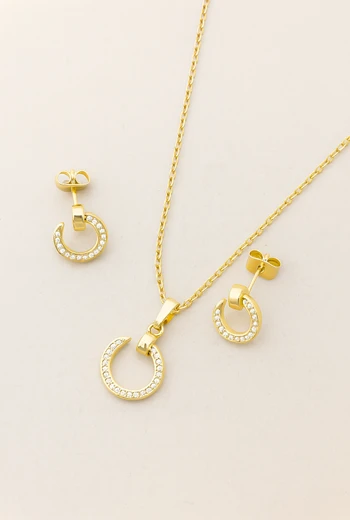 SET DE COLLAR Y ARETES BAÑADOS EN ORO CON CIRCONES EN DISEÑO CIRCULAR