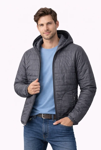 CHOMPA GRIS ACOLCHADA TÉRMICA CON CAPUCHA